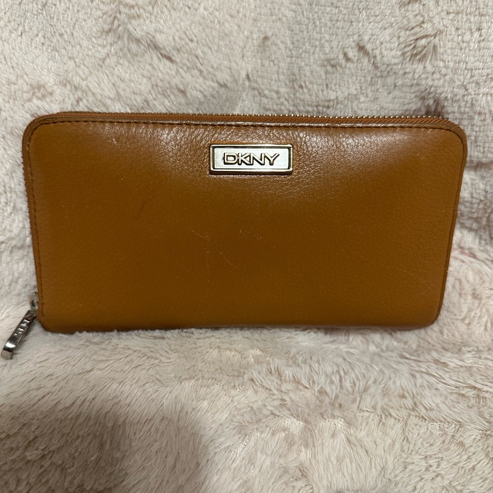 DKNY Tan Leather Zip Wallet